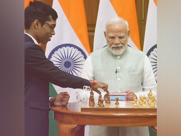PM modi relishes the bullet chess showdown between praggnanandhaa and arjun erigaisi