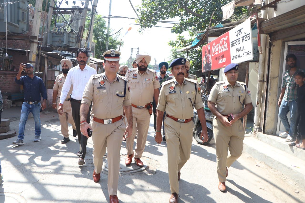 à¤œà¤¾à¤²à¤‚à¤§à¤° à¤•à¤®à¤¿à¤¶à¤¨à¤°à¥‡à¤Ÿ à¤ªà¥à¤²à¤¿à¤¸ à¤¨à¥‡ à¤¶à¤¹à¤° à¤®à¥‡à¤‚ 25 à¤¸à¥à¤¥à¤¾à¤¨à¥‹à¤‚ à¤ªà¤° à¤šà¤²à¤¾à¤¯à¤¾ à¤•à¤¾à¤¸à¥‹ à¤†à¤ªà¤°à¥‡à¤¶à¤¨