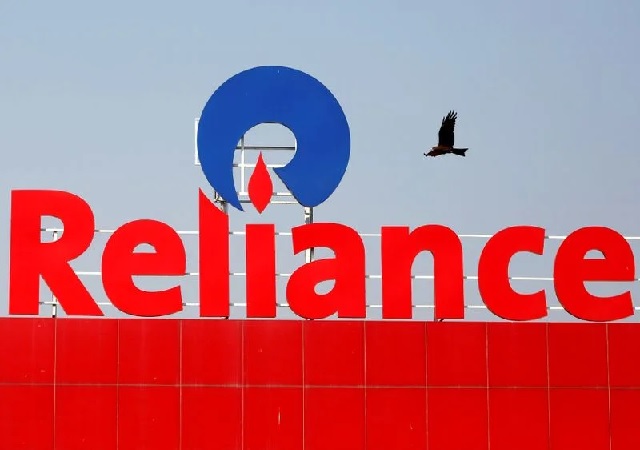 Reliance entry in quick commerce, Mukesh ambani jio mart will deliver in 30 minutes