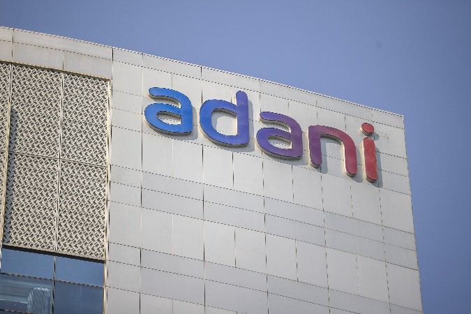 Adani enterprises launches first tranche of $500 million QIP