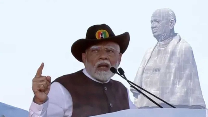 PM modi message on national unity day, Be cautious of urban naxals, strengthen national unity