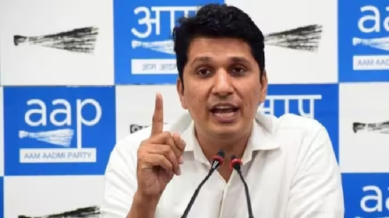 FIR lodged against saurabh bharadwaj for creating ruckus on bus marshal issue