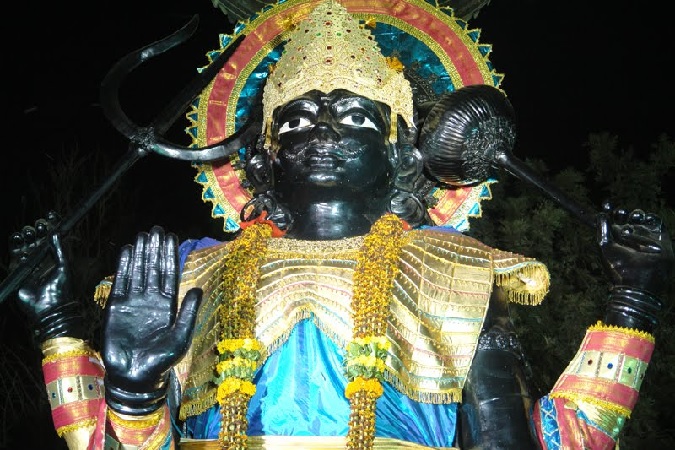 Do this special remedy to get the blessings of shani on vijayadashami
