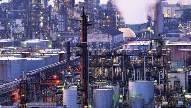 India manufacturing sector booming, PMI reaches eight-month high in october