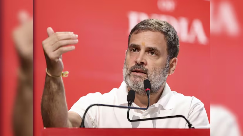 Rahul gandhi: Love and compassion are needed to protect the constitution