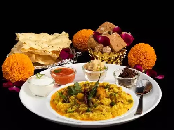 Know the date, time, tradition of eating khichdi and significance of makar sankranti 2025