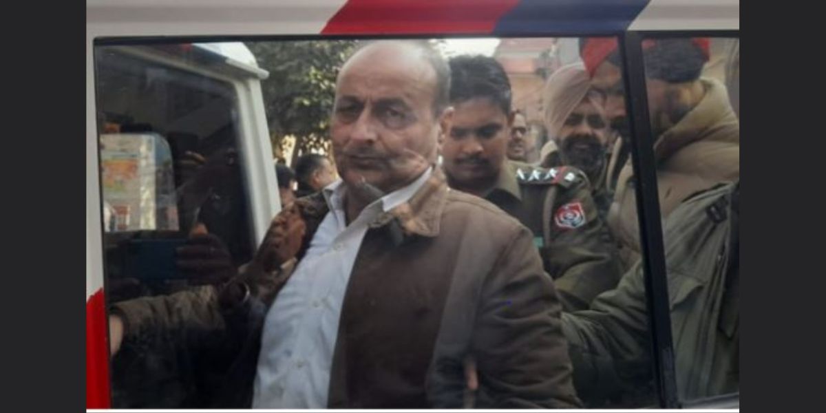 Jalandhar Political Drama: Congress Protests Against AAP Councillor, Rajinder Berry Detained