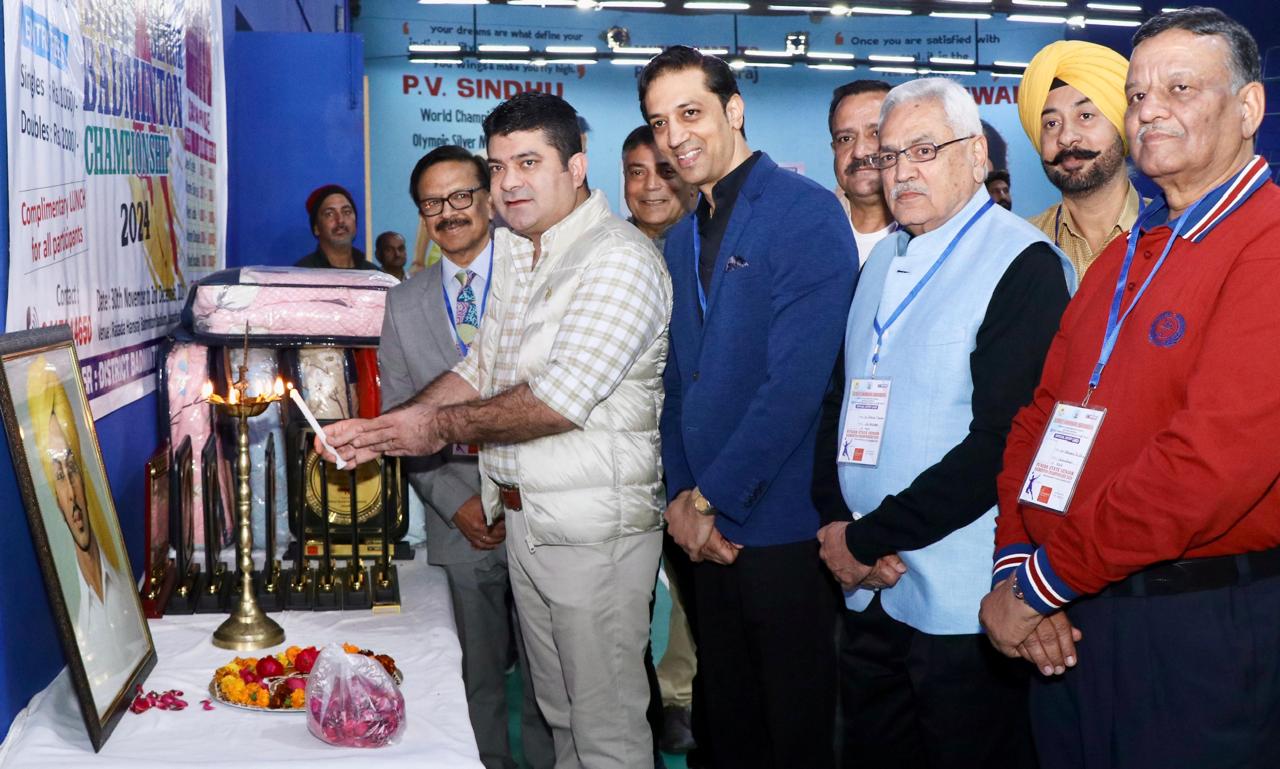 à¤¸à¥€à¤ªà¥€ à¤¸à¥à¤µà¤ªà¤¨ à¤¶à¤°à¥à¤®à¤¾ à¤¨à¥‡ à¤ªà¤‚à¤œà¤¾à¤¬ à¤°à¤¾à¤œà¥à¤¯ à¤¸à¥€à¤¨à¤¿à¤¯à¤° à¤¬à¥ˆà¤¡à¤®à¤¿à¤‚à¤Ÿà¤¨ à¤šà¥ˆà¤‚à¤ªà¤¿à¤¯à¤¨à¤¶à¤¿à¤ª à¤•à¤¾ à¤‰à¤¦à¥à¤˜à¤¾à¤Ÿà¤¨ à¤•à¤¿à¤¯à¤¾