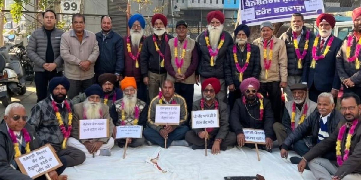 Punjab Pensioners Stage One-Day Hunger Strike Against Government Apathy