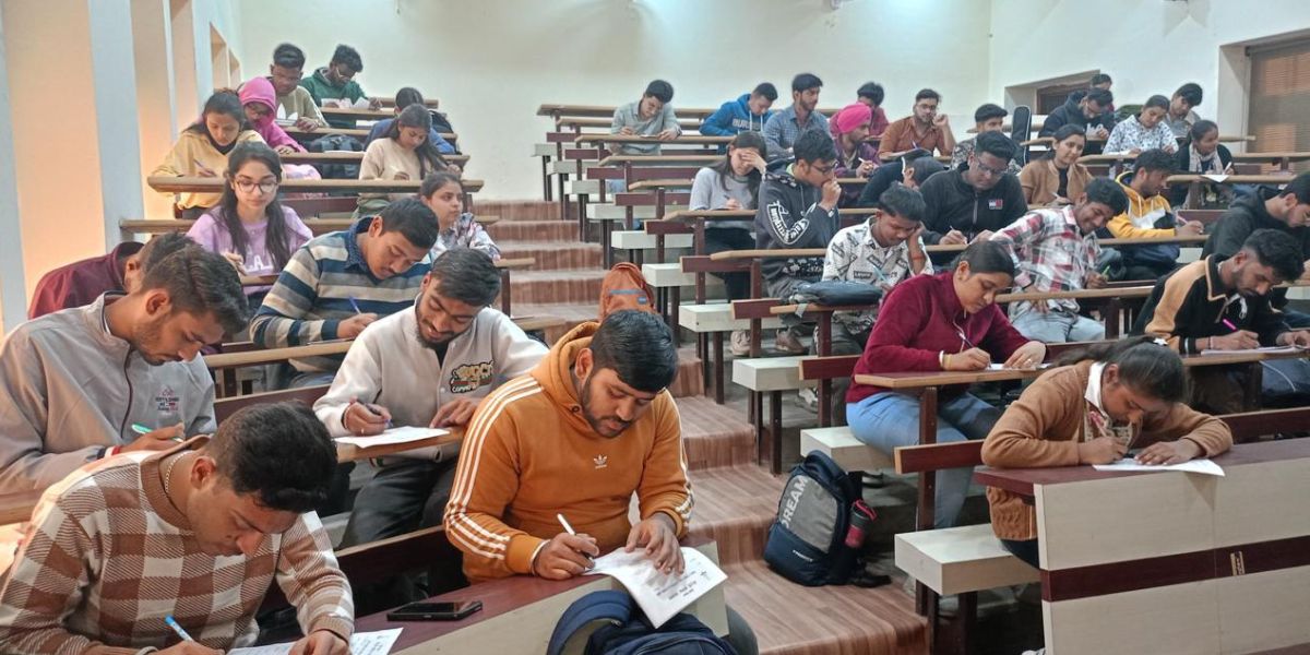 Translation and Advertisement Writing Competition Organized at D.A.V. College Jalandhar