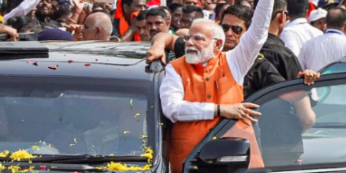 Pending Challans on PM Modiâ€™s Car? Viral Post Sparks Debate â€” Hereâ€™s the Truth