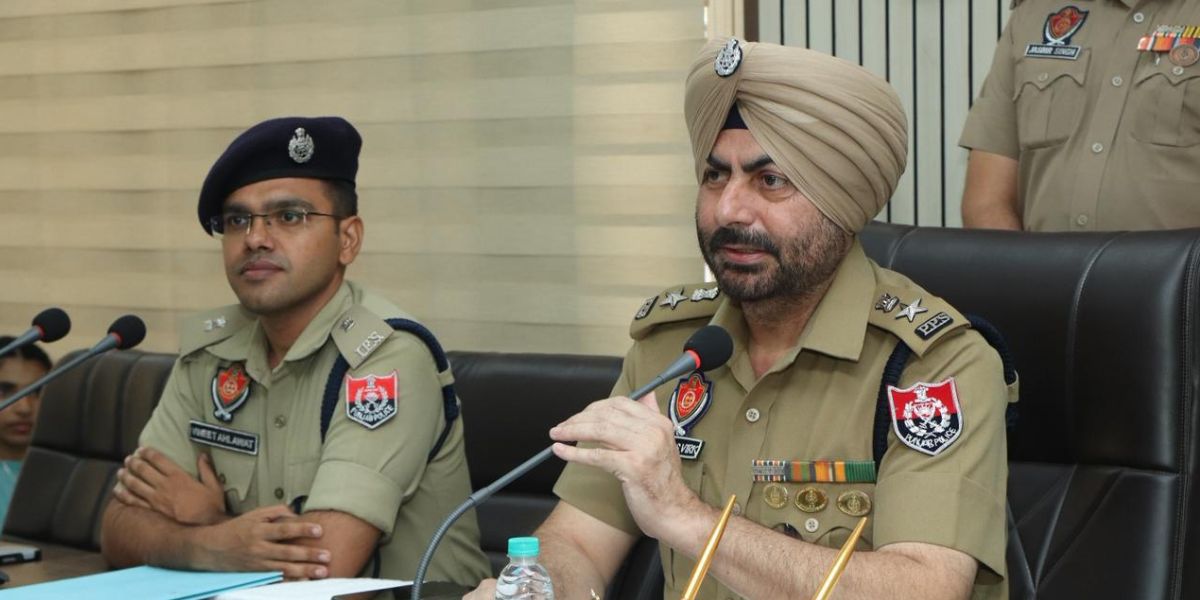 Jalandhar Rural Police Gives Heartfelt Farewell to Retired Police Personnel